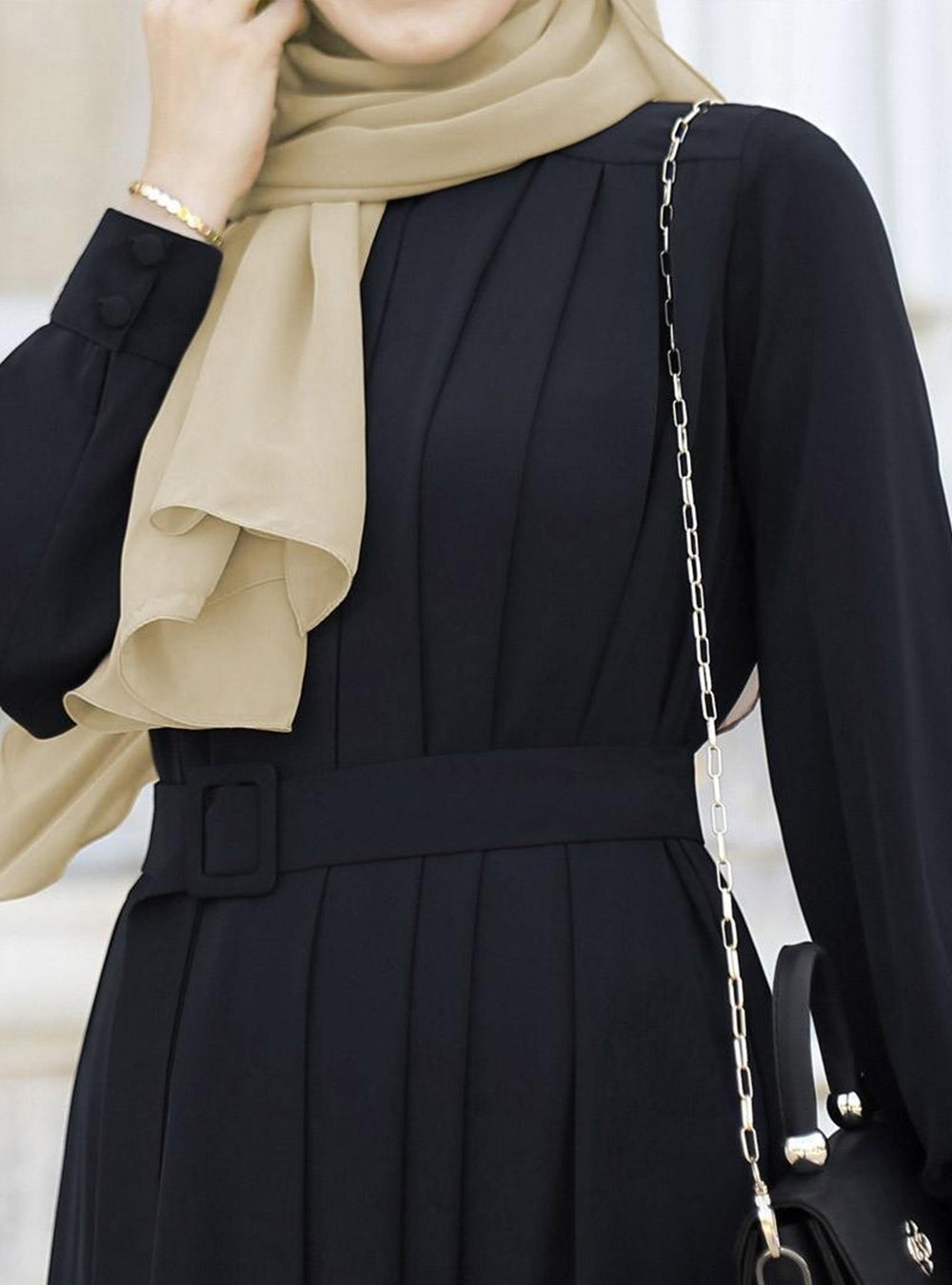 Elegant Pleated Abaya - TwinkleLand